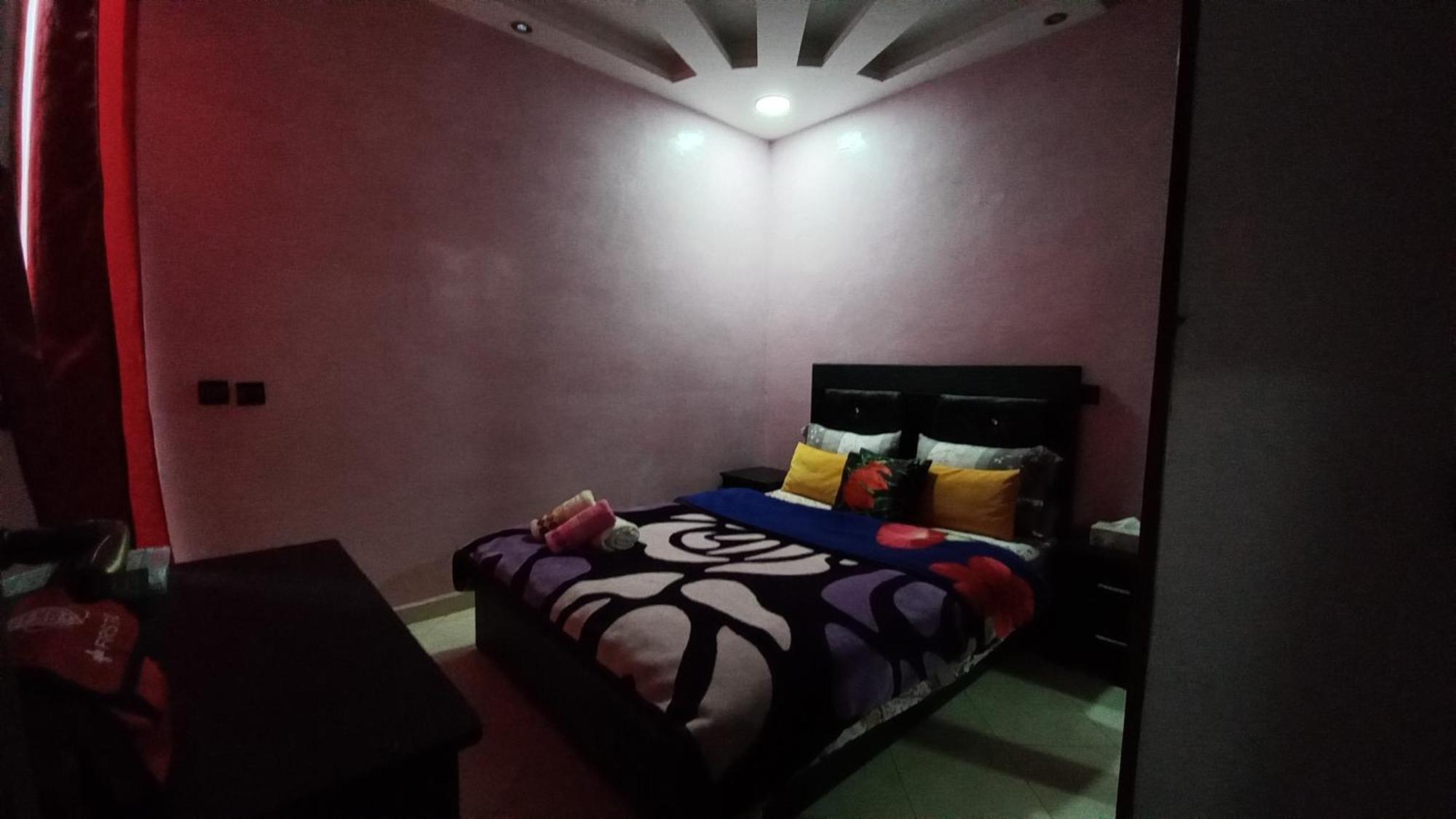 Chambre Prive Private Room Aeroport Mohamed 5 Deroua 외부 사진